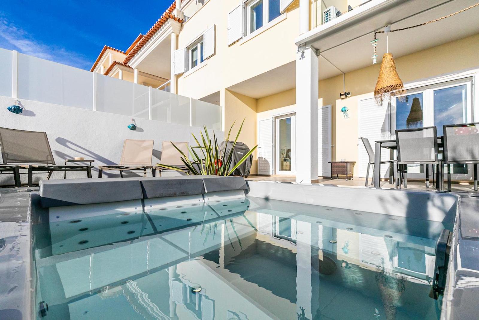 Vibing & Liming Ericeira Hotell Eksteriør bilde