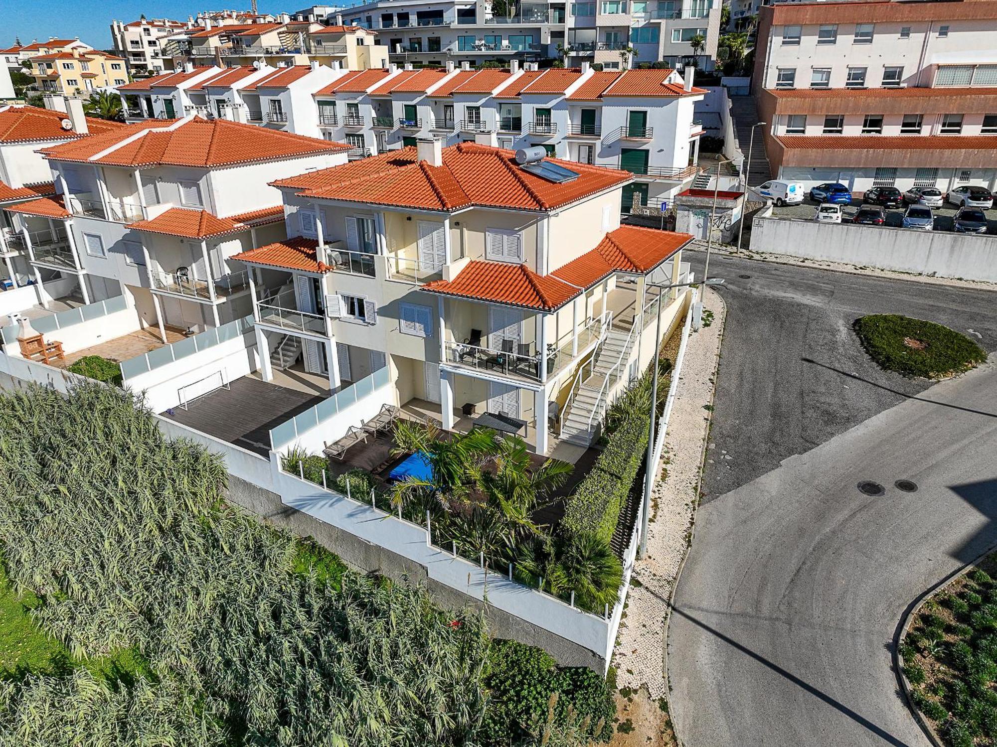 Vibing & Liming Ericeira Hotell Eksteriør bilde