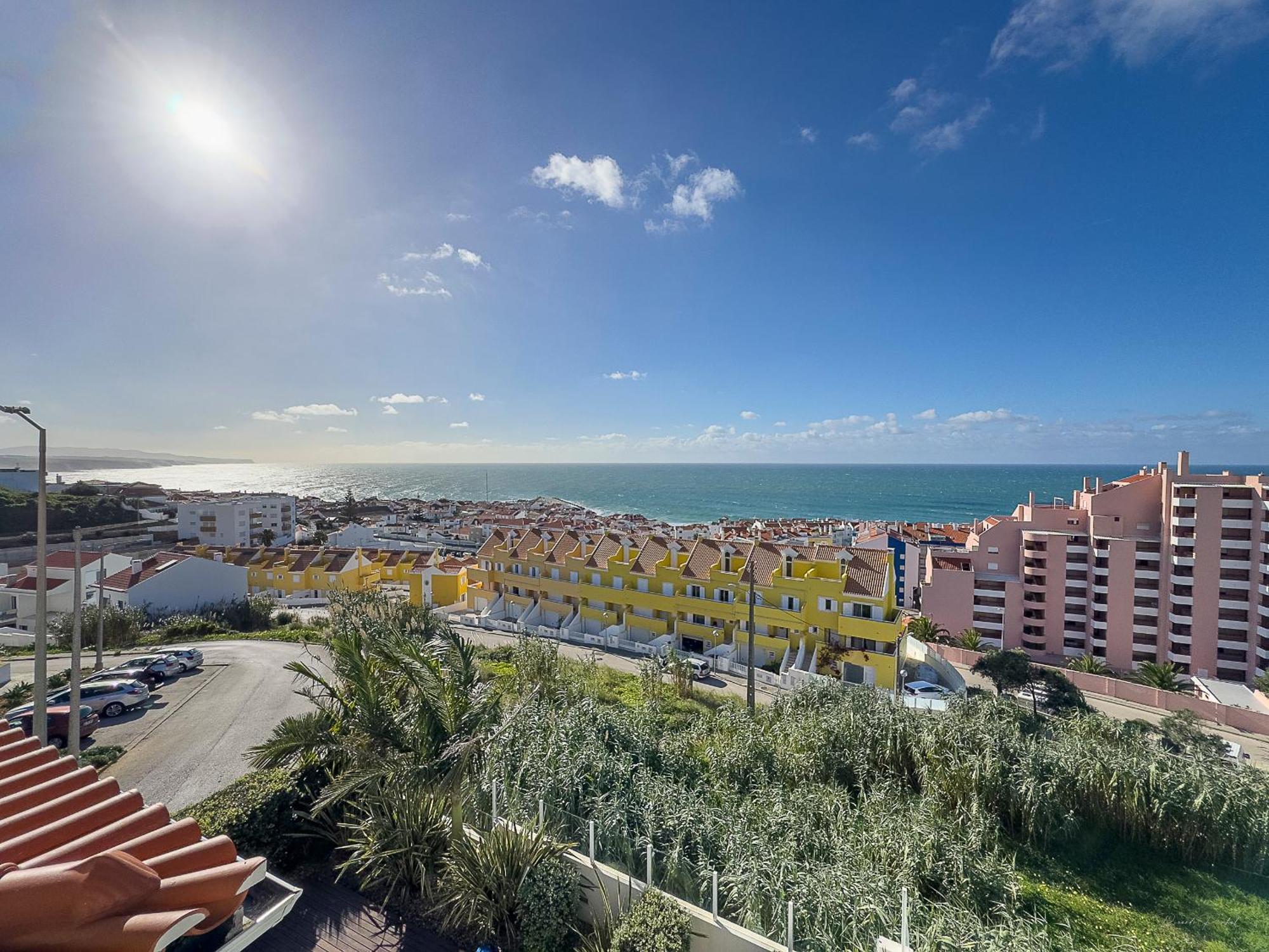 Vibing & Liming Ericeira Hotell Eksteriør bilde